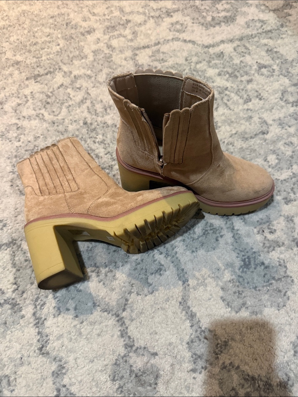 Women's Suede Block Heel Ankle Boots in Taupe